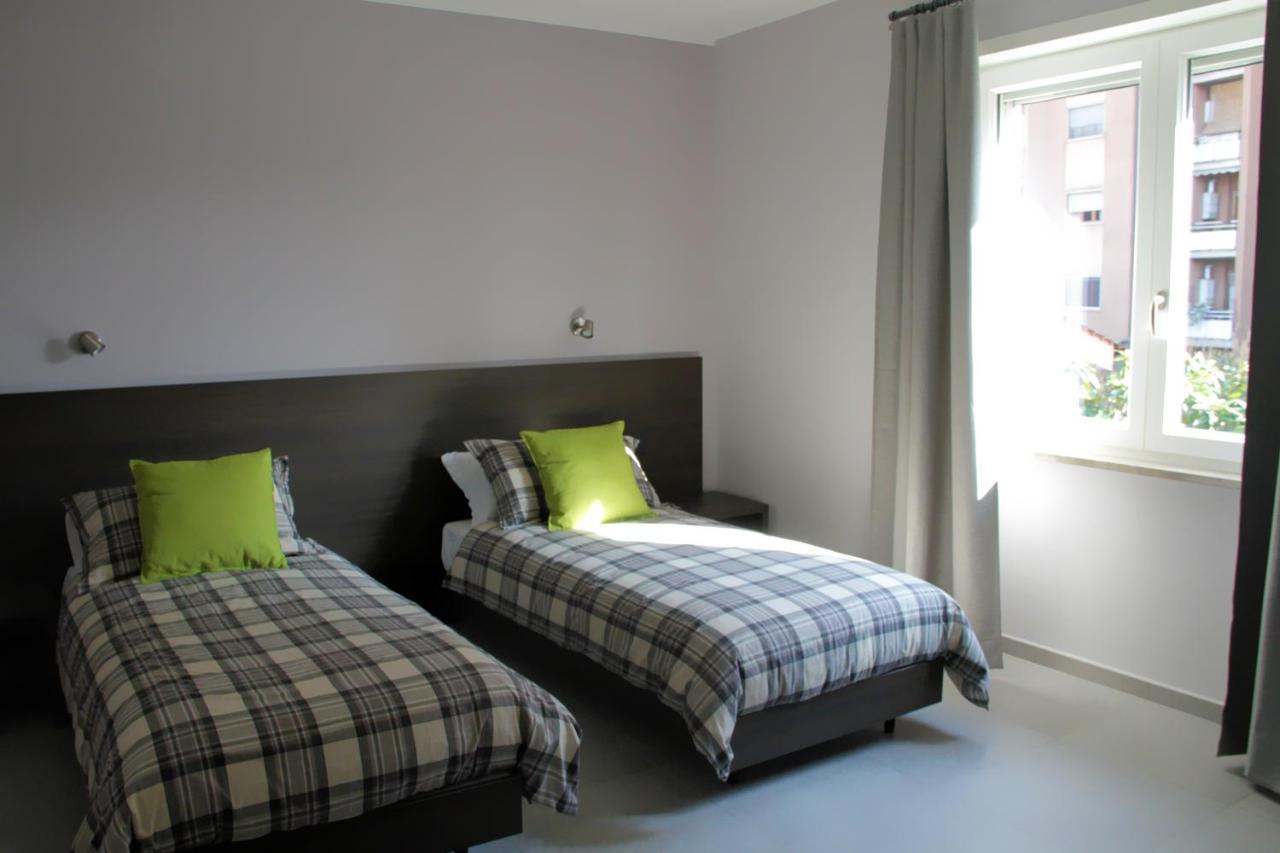 Easyroom Frosinone - Casello Autostradale Dış mekan fotoğraf