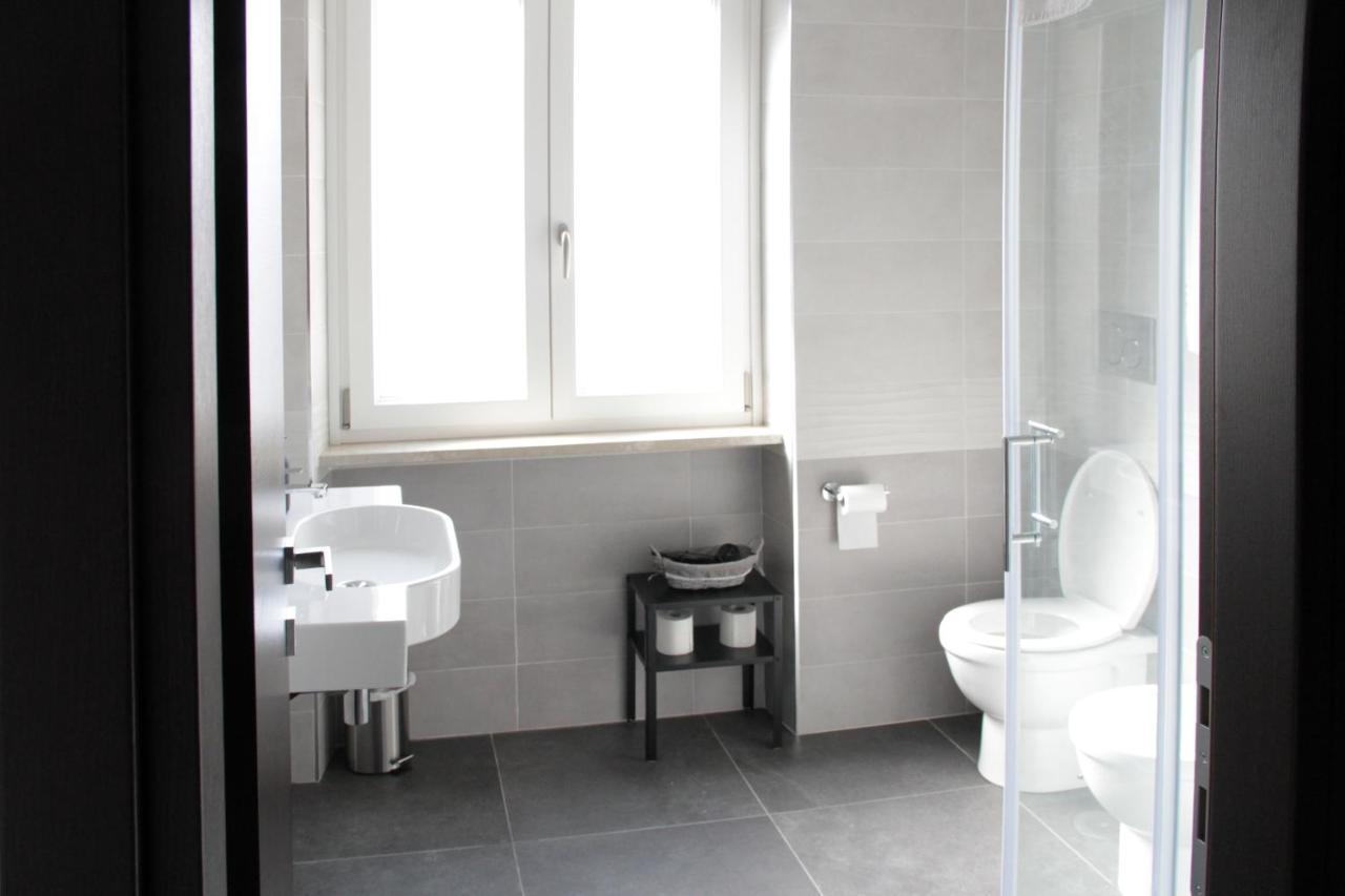 Easyroom Frosinone - Casello Autostradale Dış mekan fotoğraf